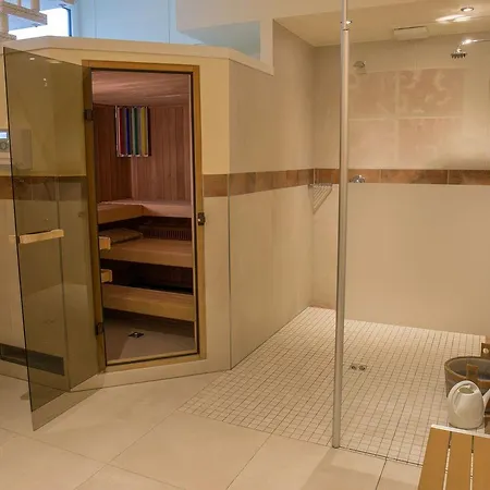 Landhotel Hochspessart 3*